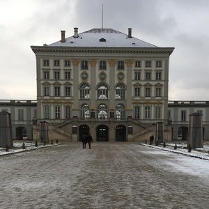 Meet your Posher, Rose